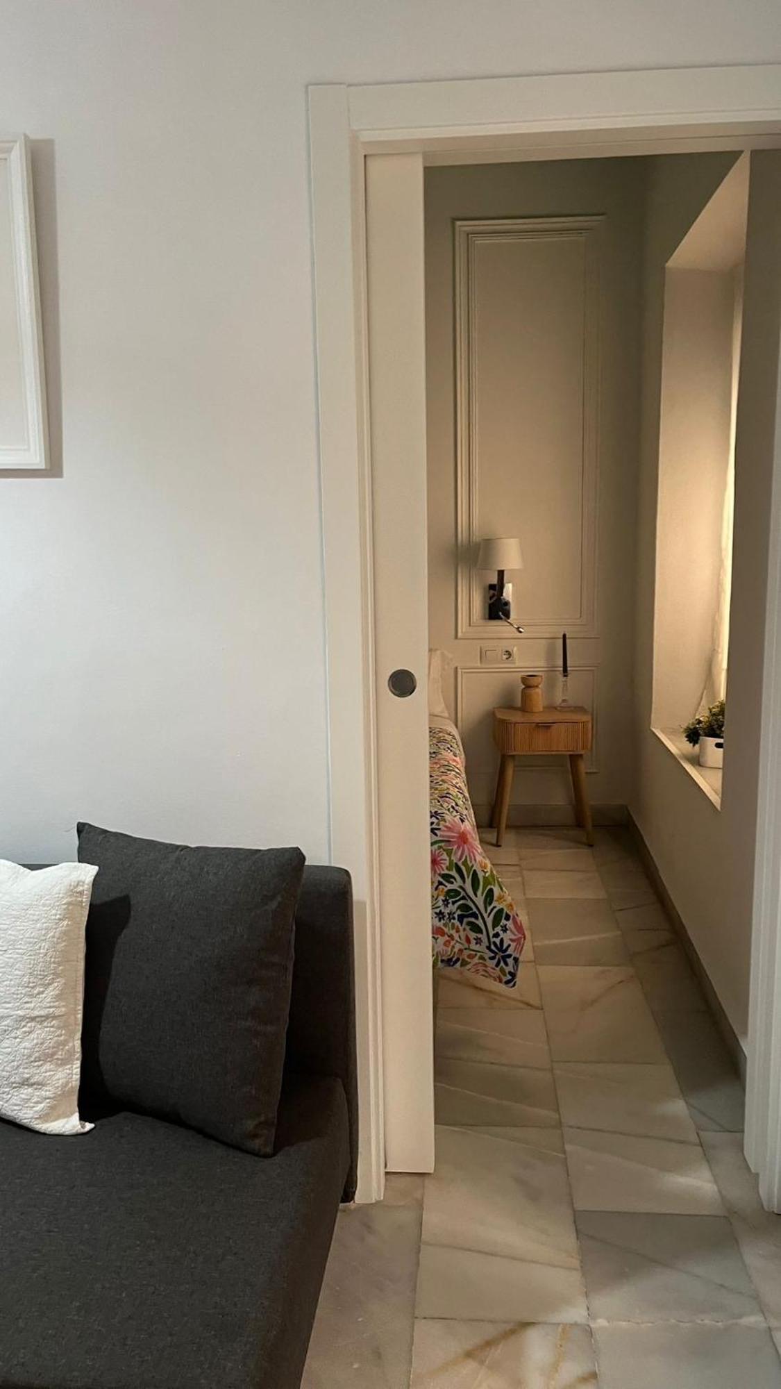 Apartamento En Casco Antiguo - Plaza De La Gavidia Sevilha Exterior foto